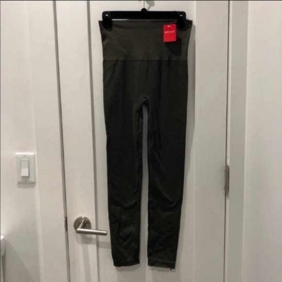 Spanx Side Zip Seamless Leggings - Picture 4 of 5